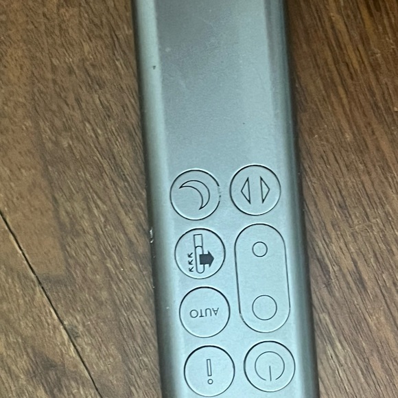 This is a Dyson Purifier Cool Autoreact. Looks and works as if it was new. - Picture 2 of 4